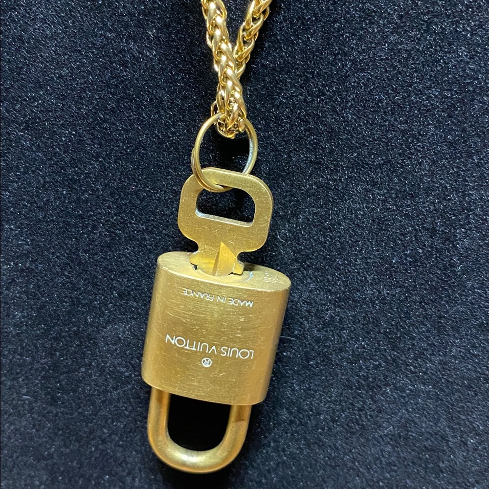 Louis Vuitton #313 Authentic Gold Padlock Pendant Necklace - Picture 5 of 11
